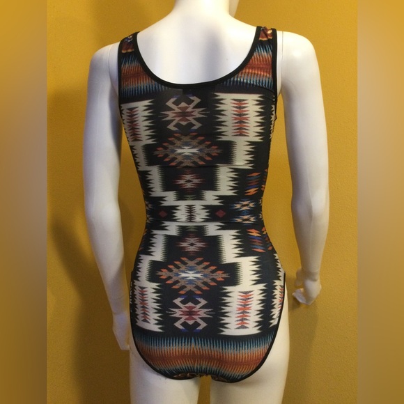 🖤See You Monday | Tribal Print Bodysuit🖤 - Picture 9 of 15